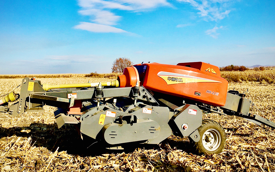 標題：9YJS-2.2雙刀軸秸稈切割揉碎方捆壓捆機
瀏覽次數(shù)：95
發(fā)表時間：2023-12-12