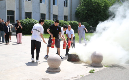 標題：呼和浩特分院組織開展消防安全講座培訓與演練活動
瀏覽次數(shù)：1210
發(fā)表時間：2024-06-14
